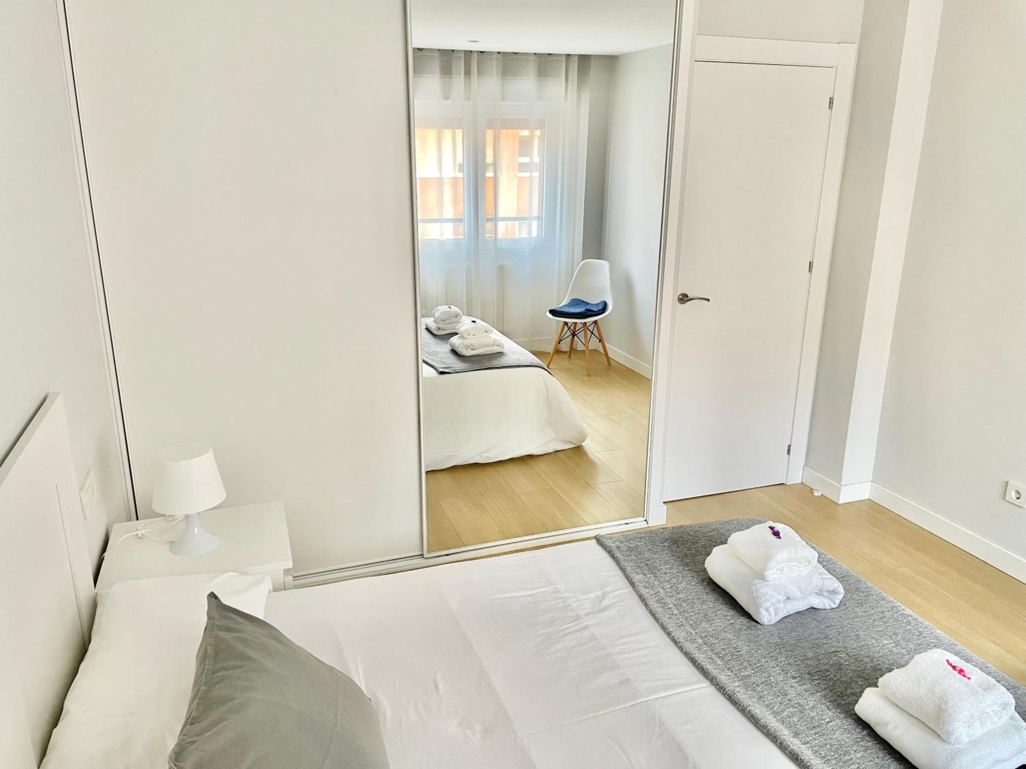 Apartamento San Lorenzo Playa. Vistas Al Mar. Gijón Eksteriør bilde