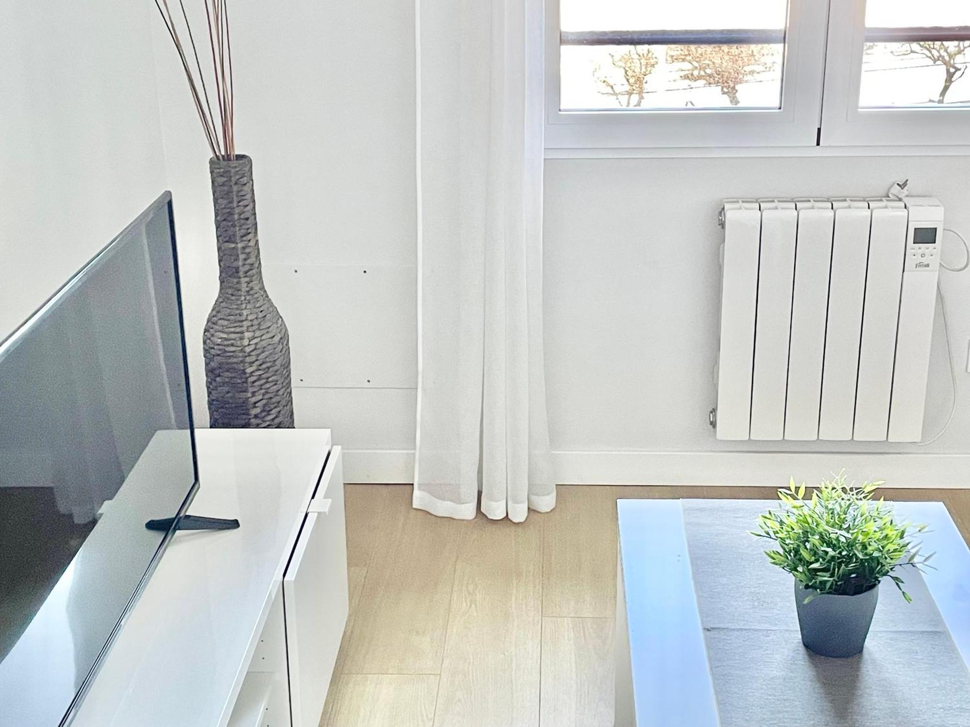 Apartamento San Lorenzo Playa. Vistas Al Mar. Gijón Eksteriør bilde