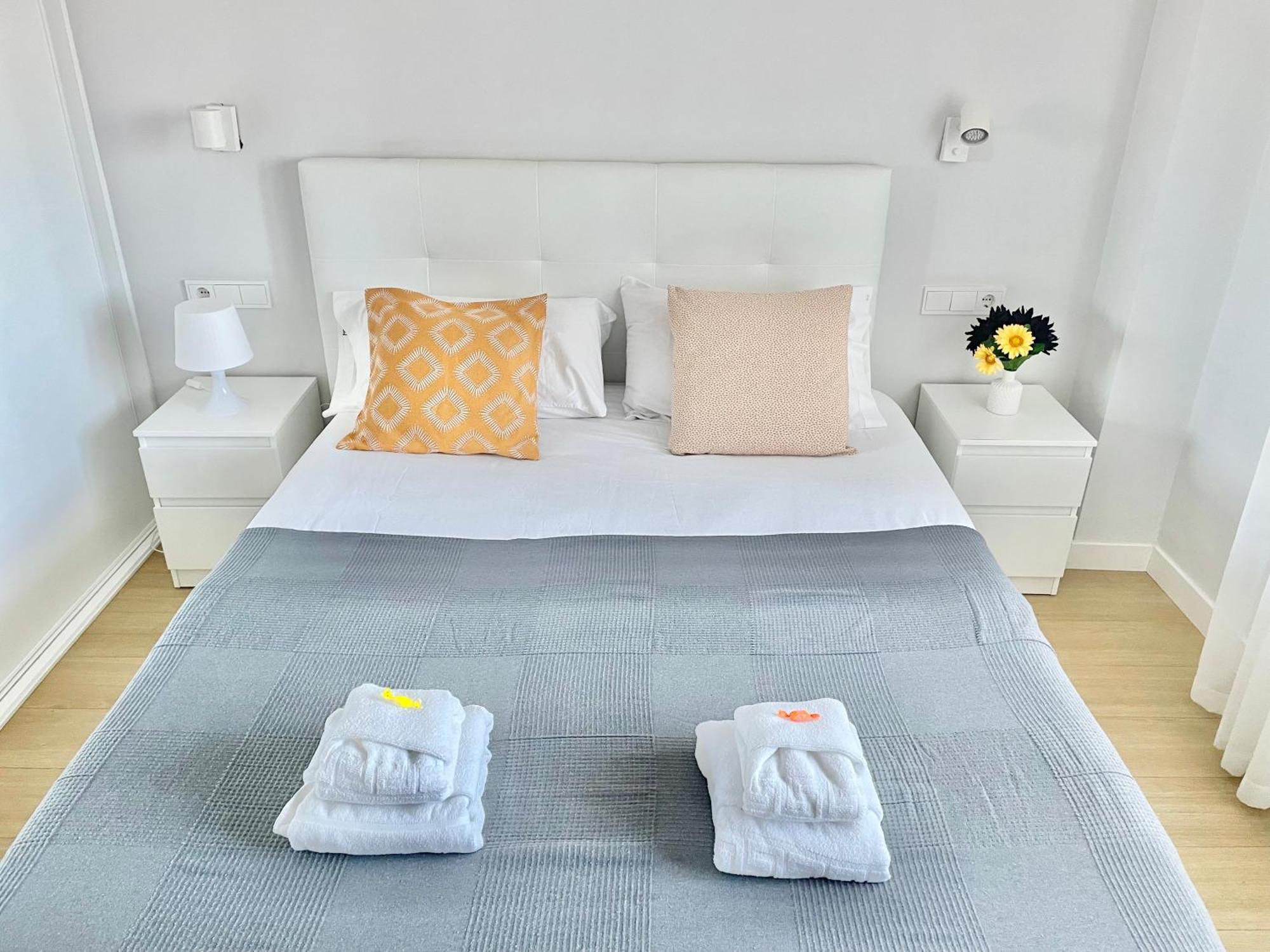 Apartamento San Lorenzo Playa. Vistas Al Mar. Gijón Eksteriør bilde