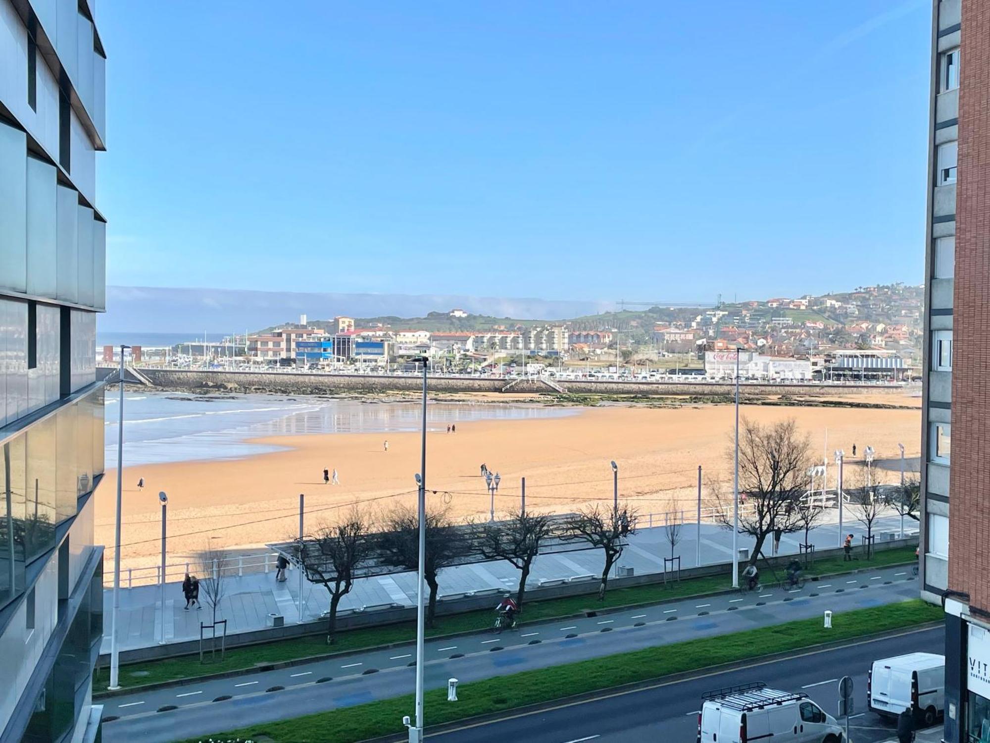 Apartamento San Lorenzo Playa. Vistas Al Mar. Gijón Eksteriør bilde