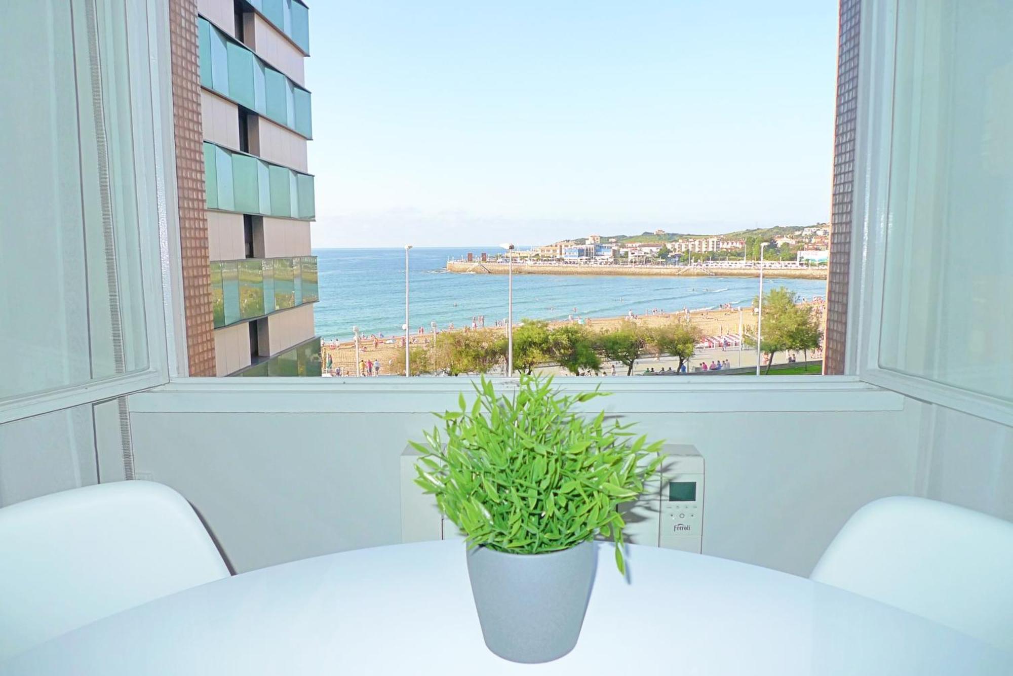 Apartamento San Lorenzo Playa. Vistas Al Mar. Gijón Eksteriør bilde